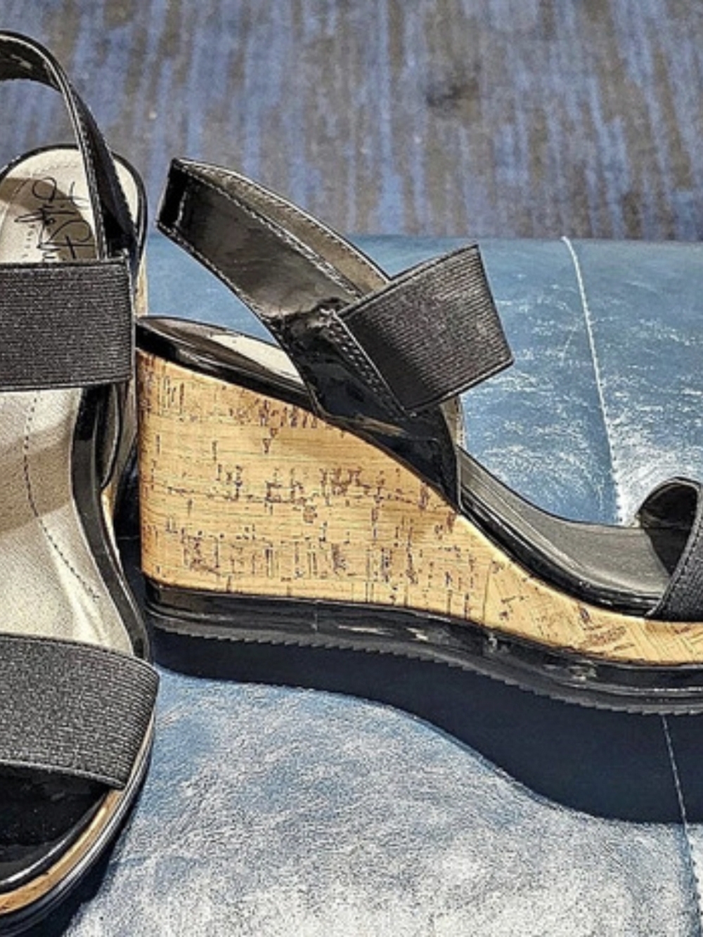 LifeStride Yolo Wedge Sandal Black Wedges